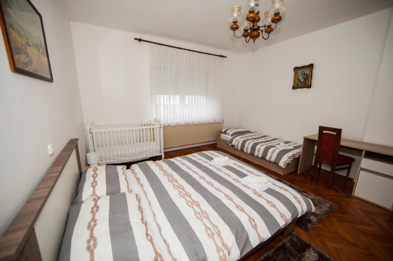 Apartman Kuca 150 Mala Subotica Eksteriør bilde